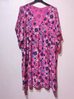 Abeara v neck Pretty tunic.