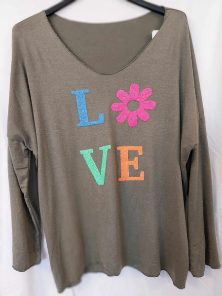 Arelene V neck love aplique jumpers( with writing)