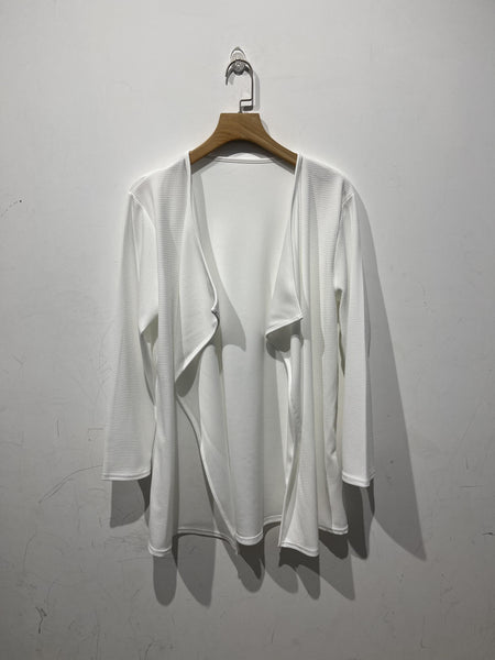 Aina  open front jacket ( same material as the Aine tops).