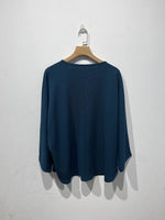 Aine Curved v neck long sleeved top.