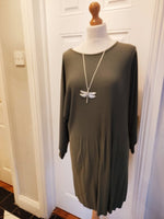 Aideera Italian pleated tunic/dress with necklace one size 16 to 22/24 Stretch tunic( not the same as the Aideen)